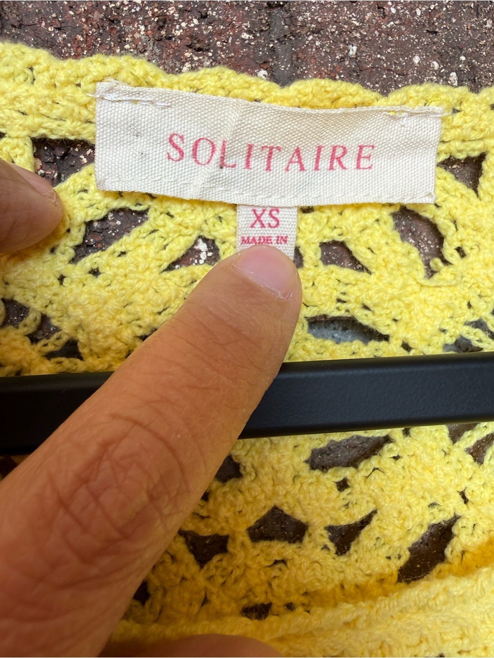Solitaire Yellow Crochet Lace Short Sleeve Top Size XS - Picture 4 of 6